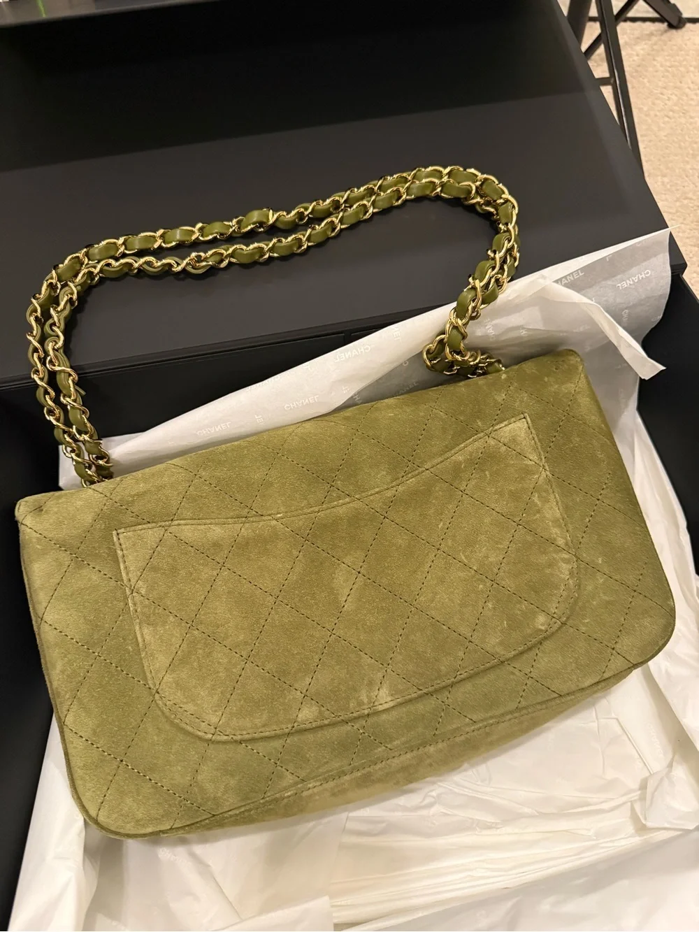 CHANEL maxi flap